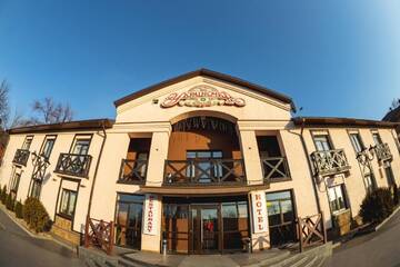 Фотографии Отель Hotel Restaurant Украиночка г. Кривой Рог (Украина) №1 Фото Отель Hotel Restaurant Украиночка г. Кривой Рог 1