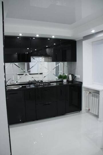 Фото номера Апартаменты с 1 спальней Апартаменты Apartaments on prospekt Mira 35 (the 95th kvartal, Ploshcha Horkoho) г. Кривой Рог 36